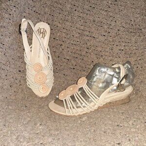 HOUSE OF HARLOW 1960-Beige Leather Braided Strap & Disk Slingback-Sz 6-Excellent